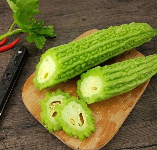 网上说吃瓜是什么意思,吃瓜背后的含义与趣味